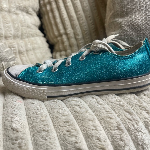 Converse Sparkling Blue Kids Sneakers Size 2.5 - Picture 5 of 8